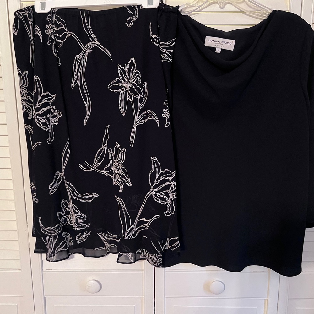 Donna Ricco Black and White Floral Dress